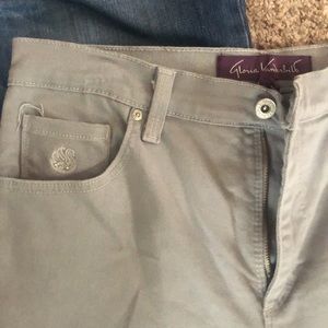 Women’s Capri Jean